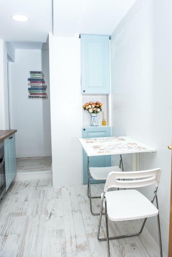 Laura Sea View Apartment บาเลนเซีย ภายนอก รูปภาพ