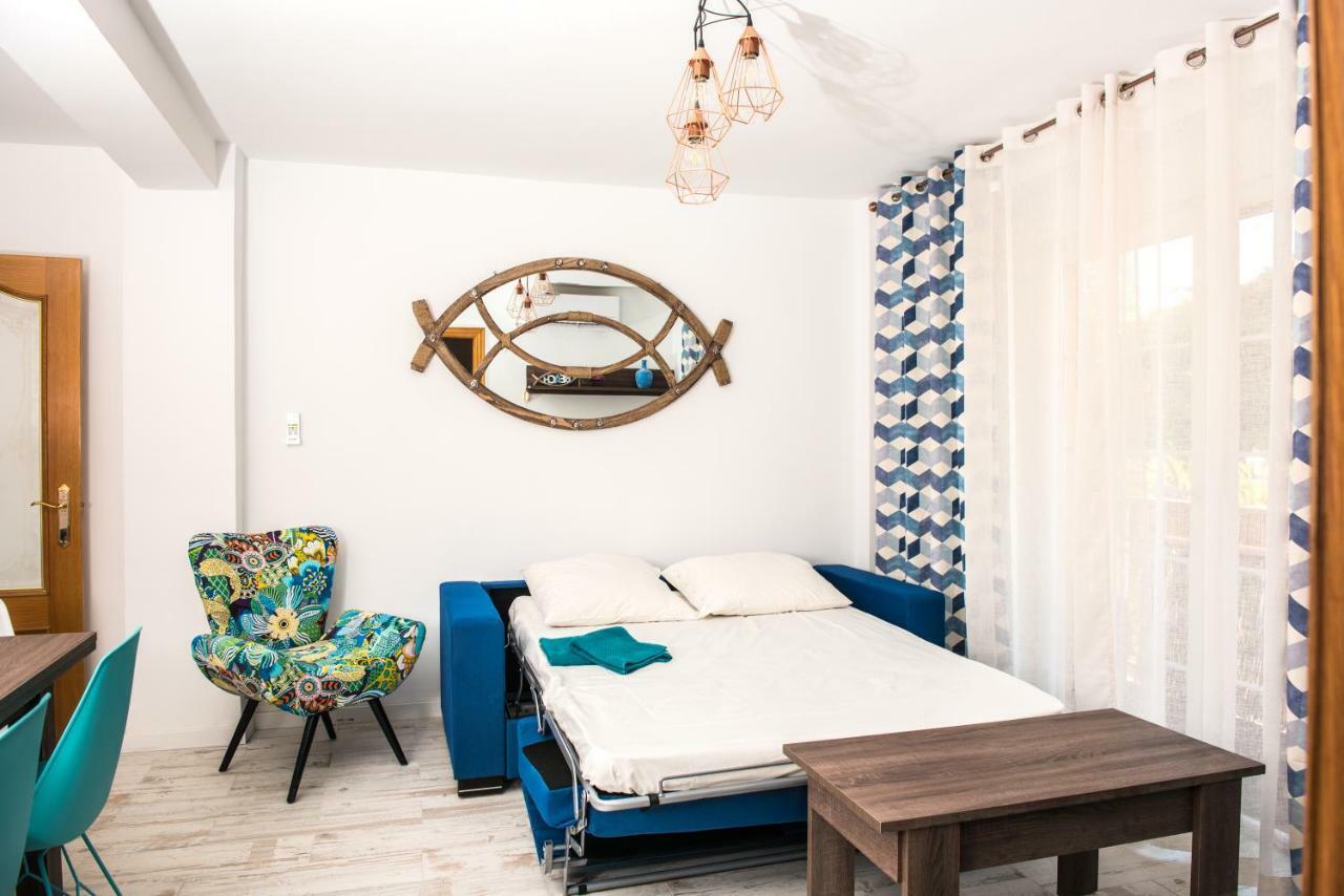 Laura Sea View Apartment บาเลนเซีย ภายนอก รูปภาพ