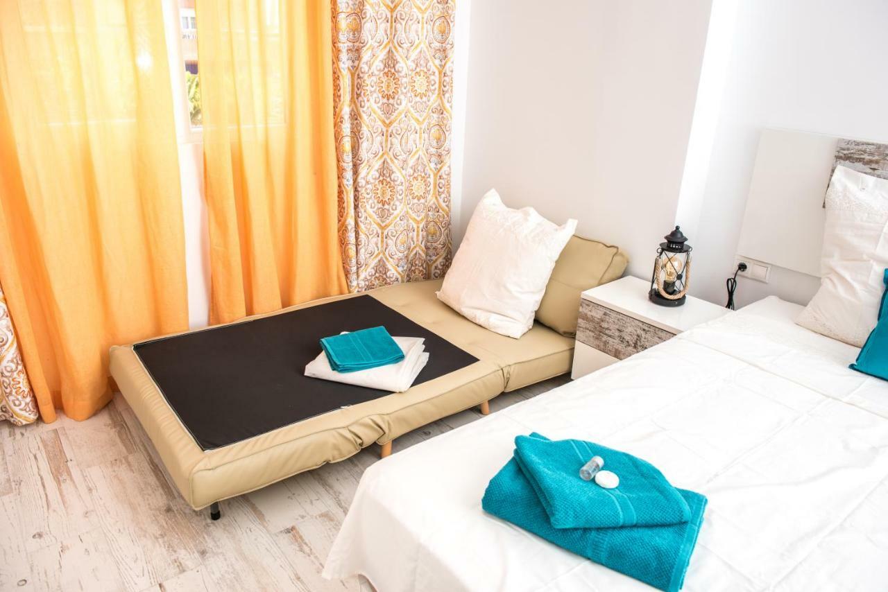 Laura Sea View Apartment บาเลนเซีย ภายนอก รูปภาพ