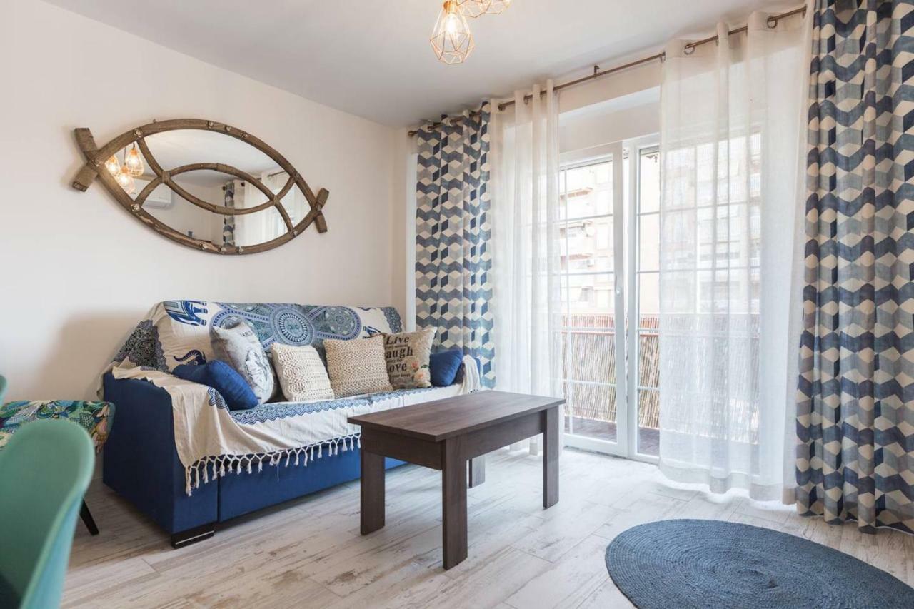 Laura Sea View Apartment บาเลนเซีย ภายนอก รูปภาพ