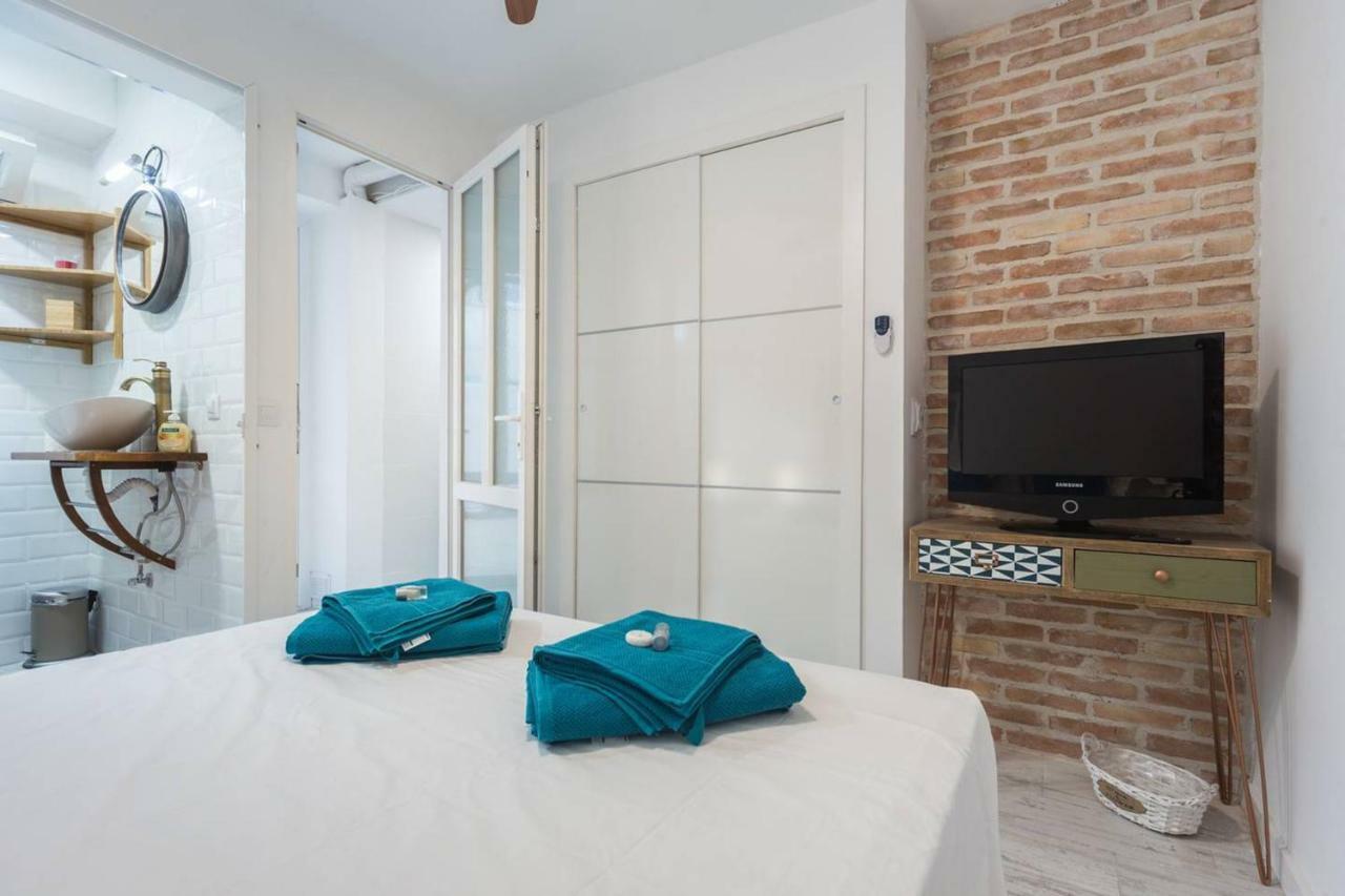 Laura Sea View Apartment บาเลนเซีย ภายนอก รูปภาพ