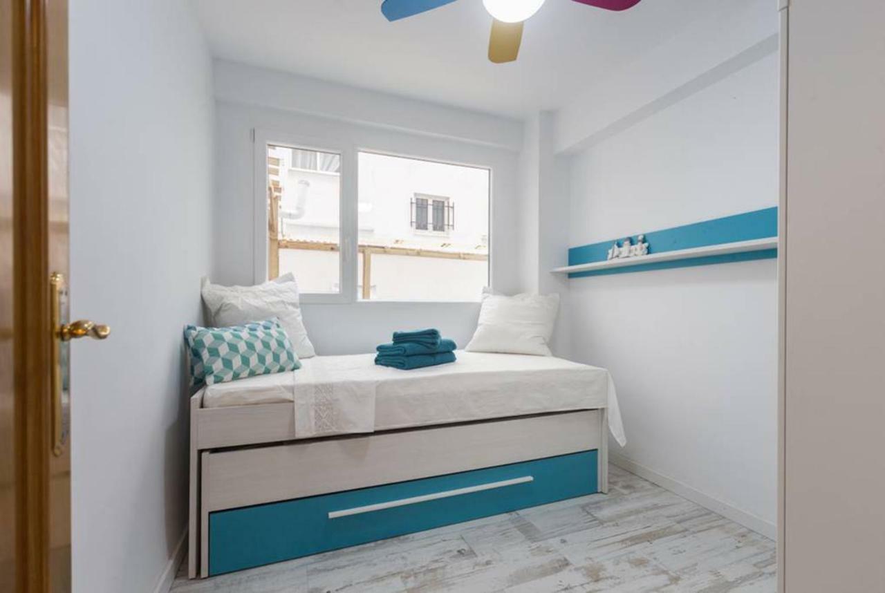 Laura Sea View Apartment บาเลนเซีย ภายนอก รูปภาพ