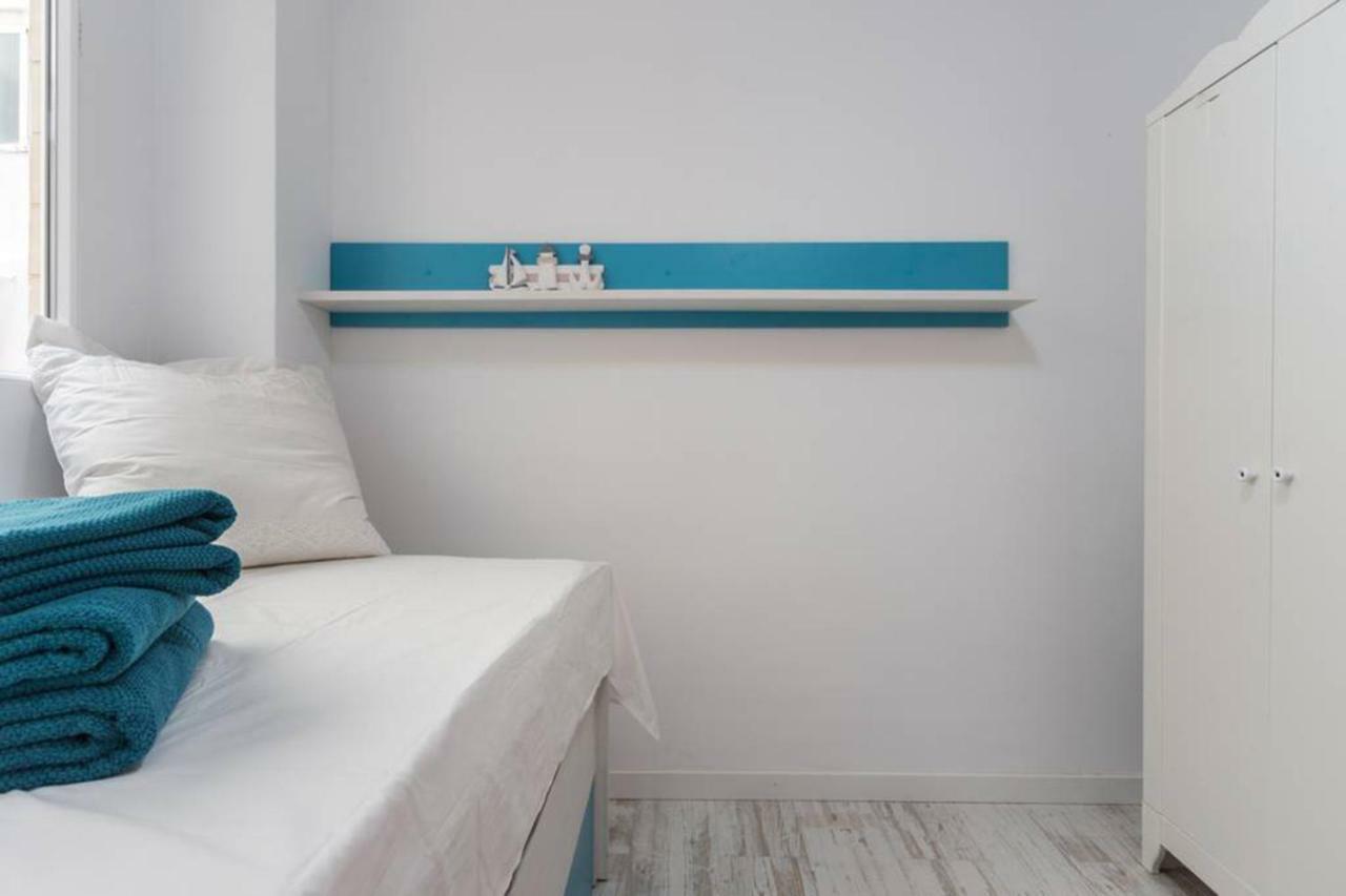 Laura Sea View Apartment บาเลนเซีย ภายนอก รูปภาพ