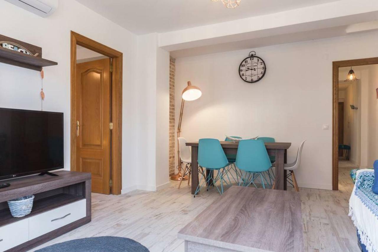 Laura Sea View Apartment บาเลนเซีย ภายนอก รูปภาพ